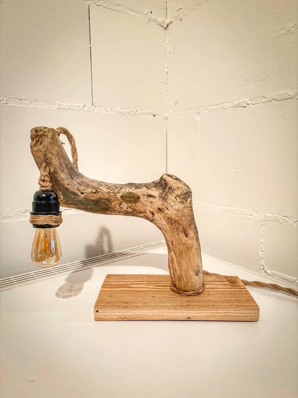 Tischlampe Handgefertigt